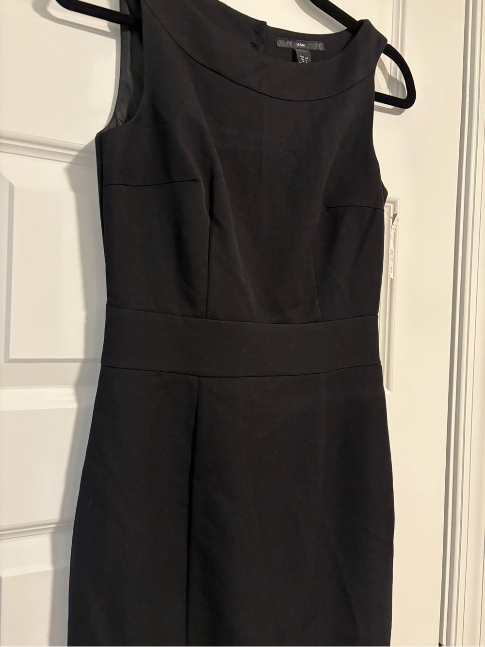 H&M Classic Black Sleeveless Sheath Dress 4 NWT